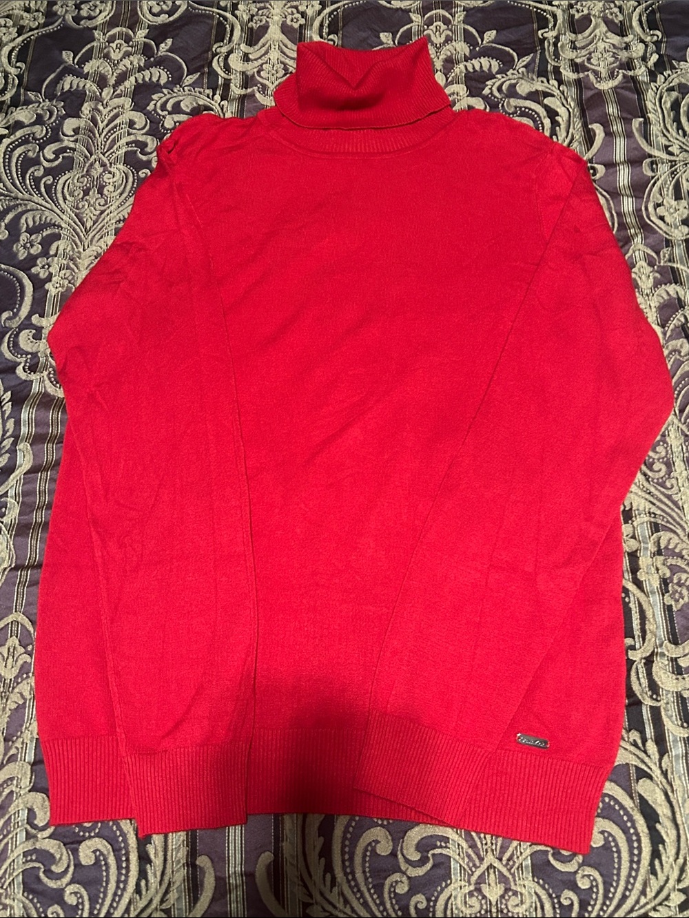 Calvin Klein Women's Red LS Turtleneck Sweater Large